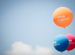 Drei Luftballons mit Aufschrift ISTA 