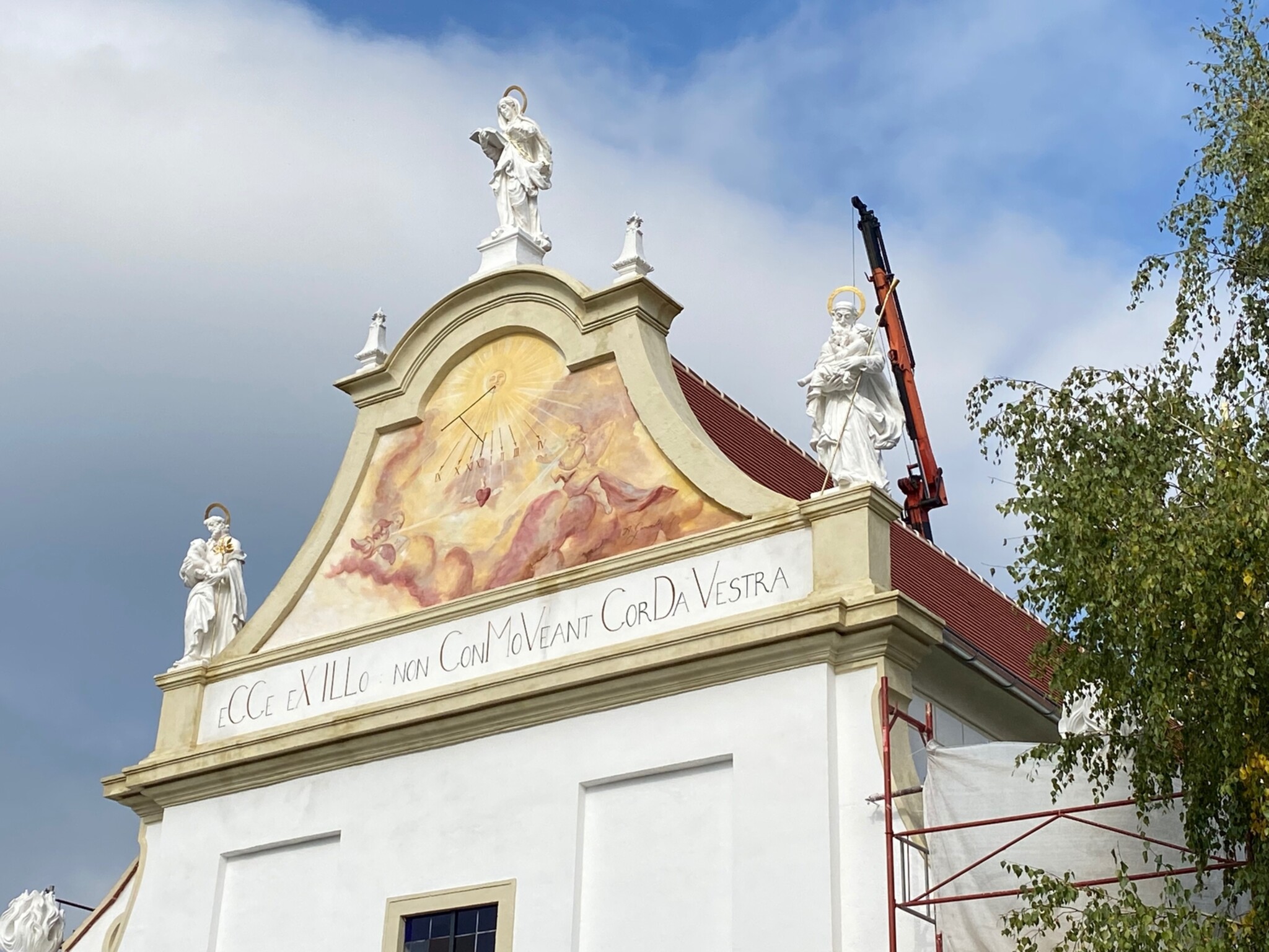 Außenansicht Gruftkapelle in Röhrenbach 